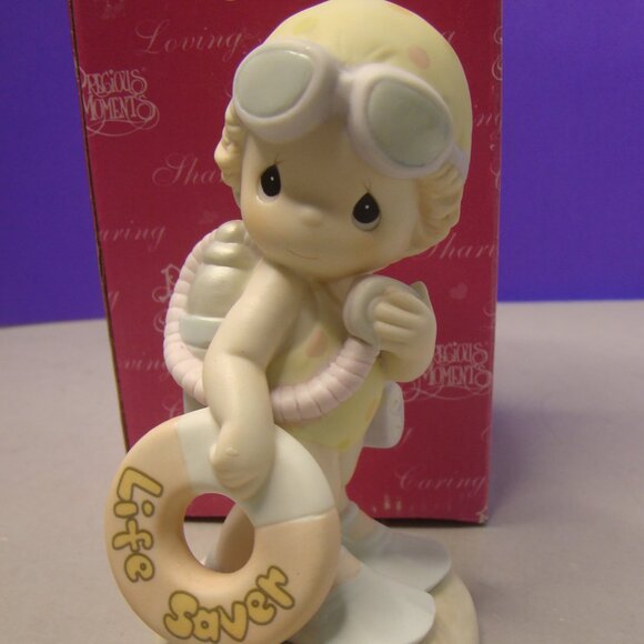 Precious Moments SCUBA ~ OUR FRIENDSHIP IS LIKE A BREATH OF FRESH AIR  4004683 - Picture 1 of 15